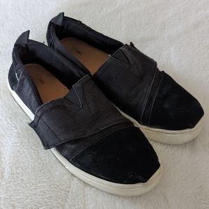 Great Condition: Black Velcro Toms Slip-on Shoes Size Women 6